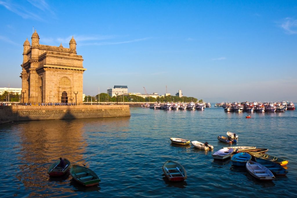 Brána Indie při západu slunce v Bombaji | nstanev/123RF.com