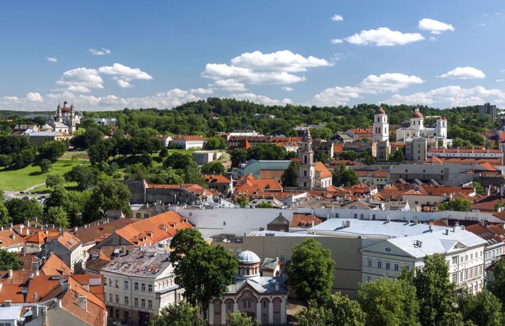 Pohled na staré město Vilnius | cebas/123RF.com