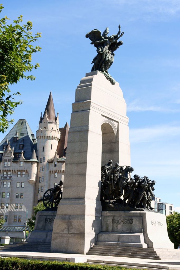 National War Monument v Ottawě | citylights/123RF.com