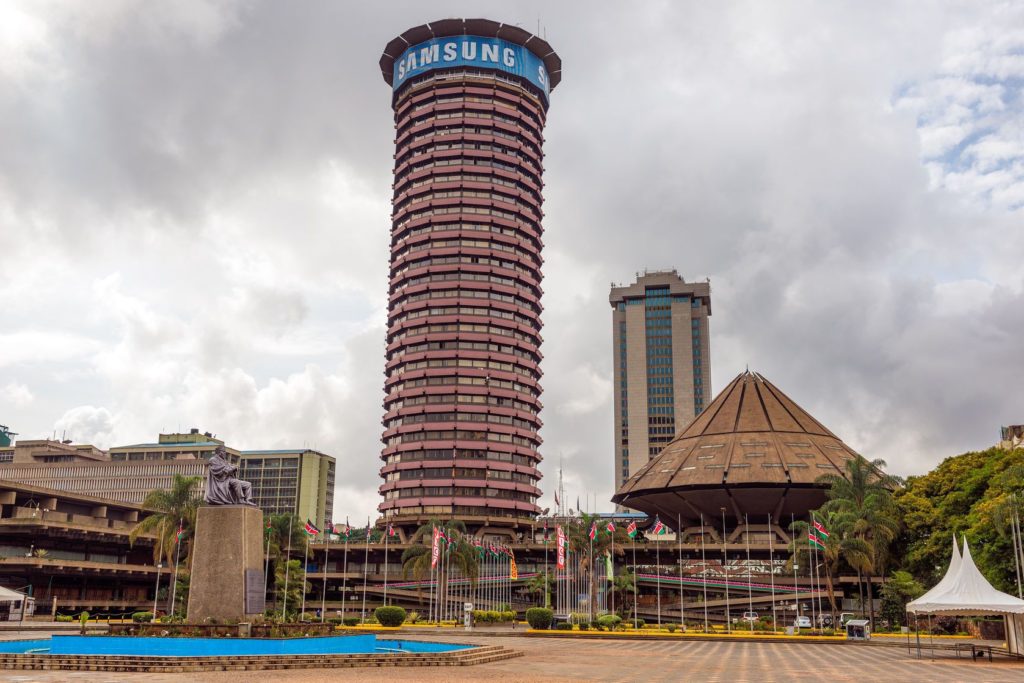Kenyatta International Convention Centre v Nairobi | mirco1/123RF.com