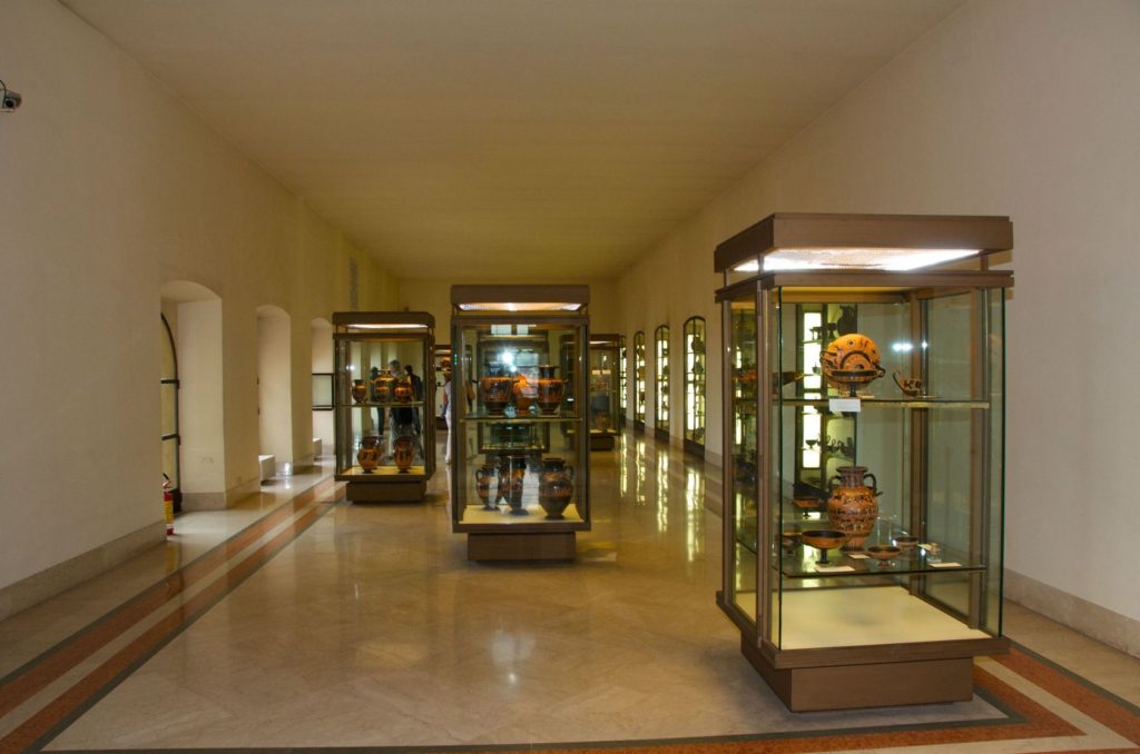 Interiér v Etruském muzeu ve Vatikánu | siopw/123RF.com