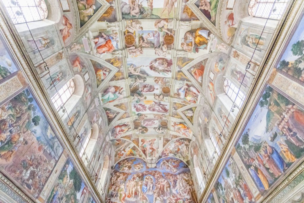 Strop Sixtinské kaple ve Vatikánu | sorincolac/123RF.com