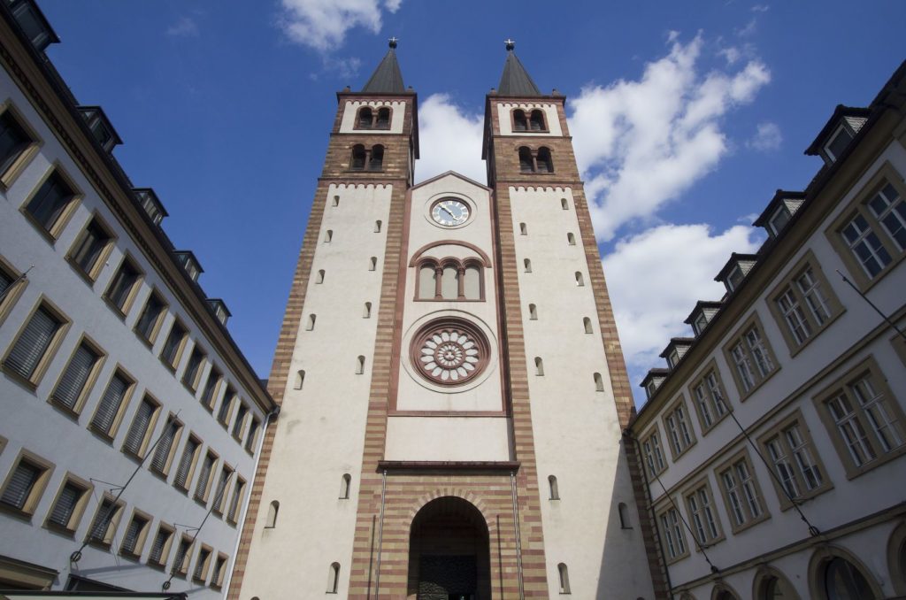 Dom St. Kilian v německém Würzburgu | jankranendonk/123RF.com