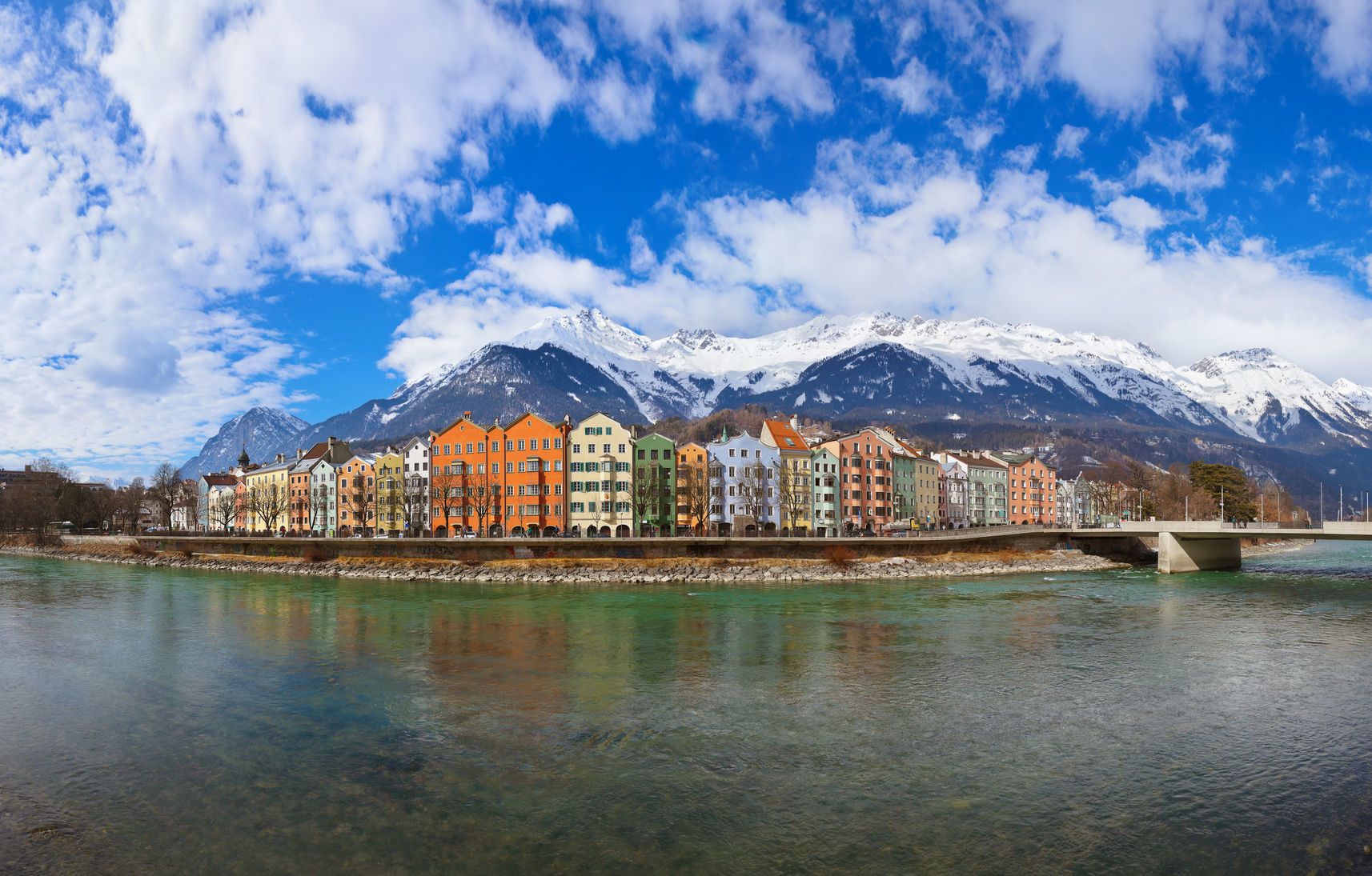 Pohled na rakouské město Innsbruck - Violin/123RF.com